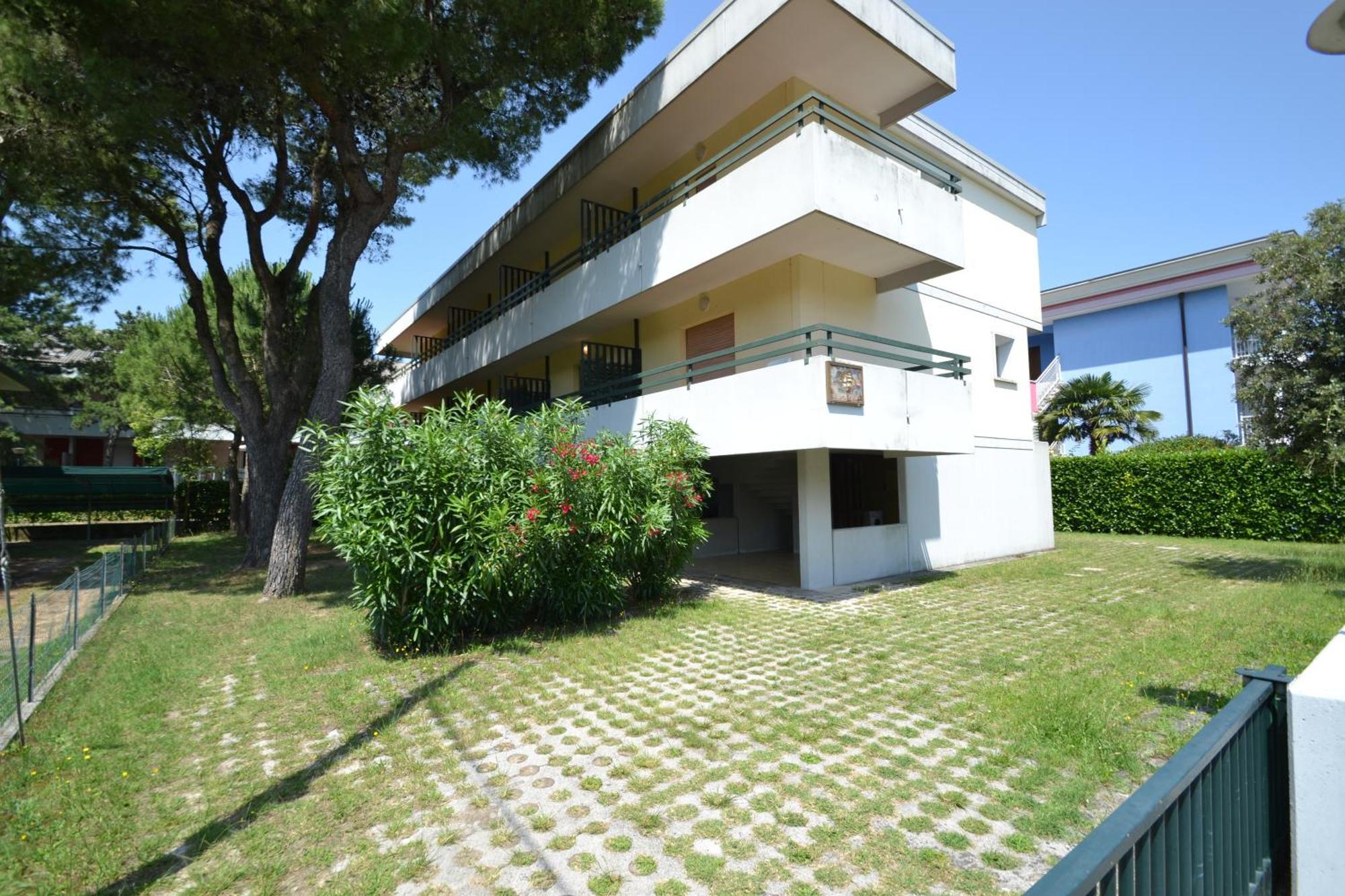 Ferienwohnung Isotta Bibione Exterior foto